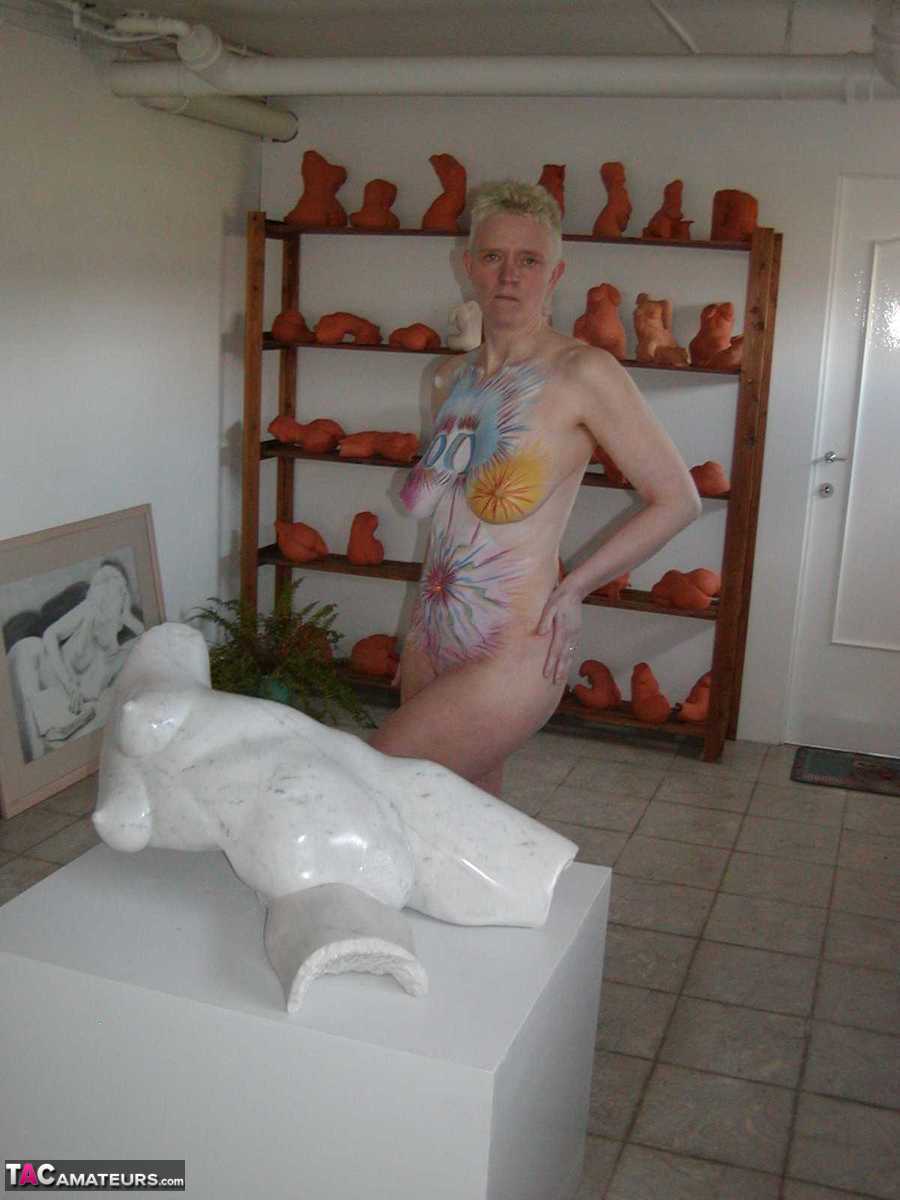 Body Painting Fun Pt2